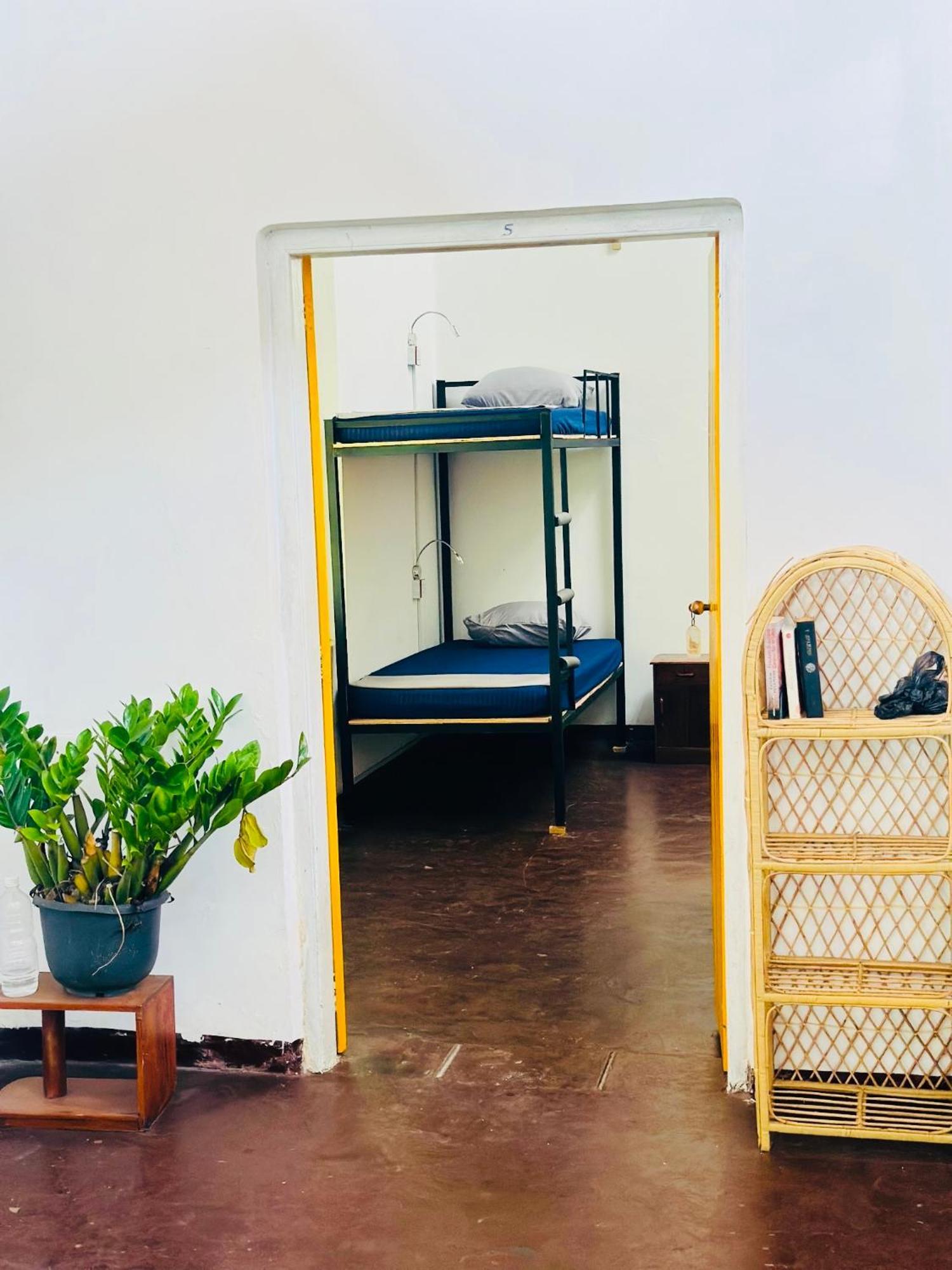 Happy Bunk Hostel Weligama Eksteriør bilde
