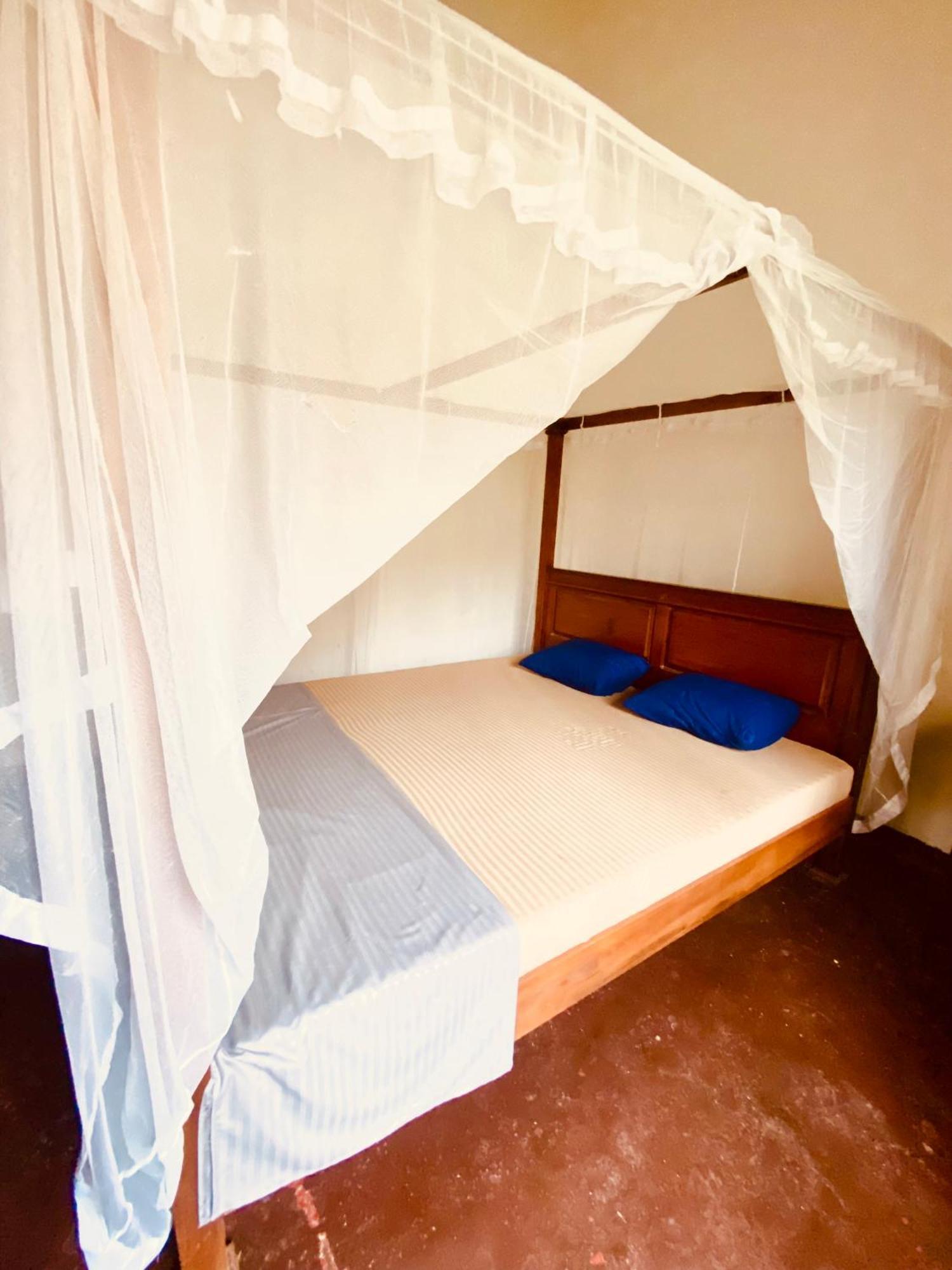 Happy Bunk Hostel Weligama Eksteriør bilde